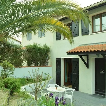 House Clos Du Sabaou *